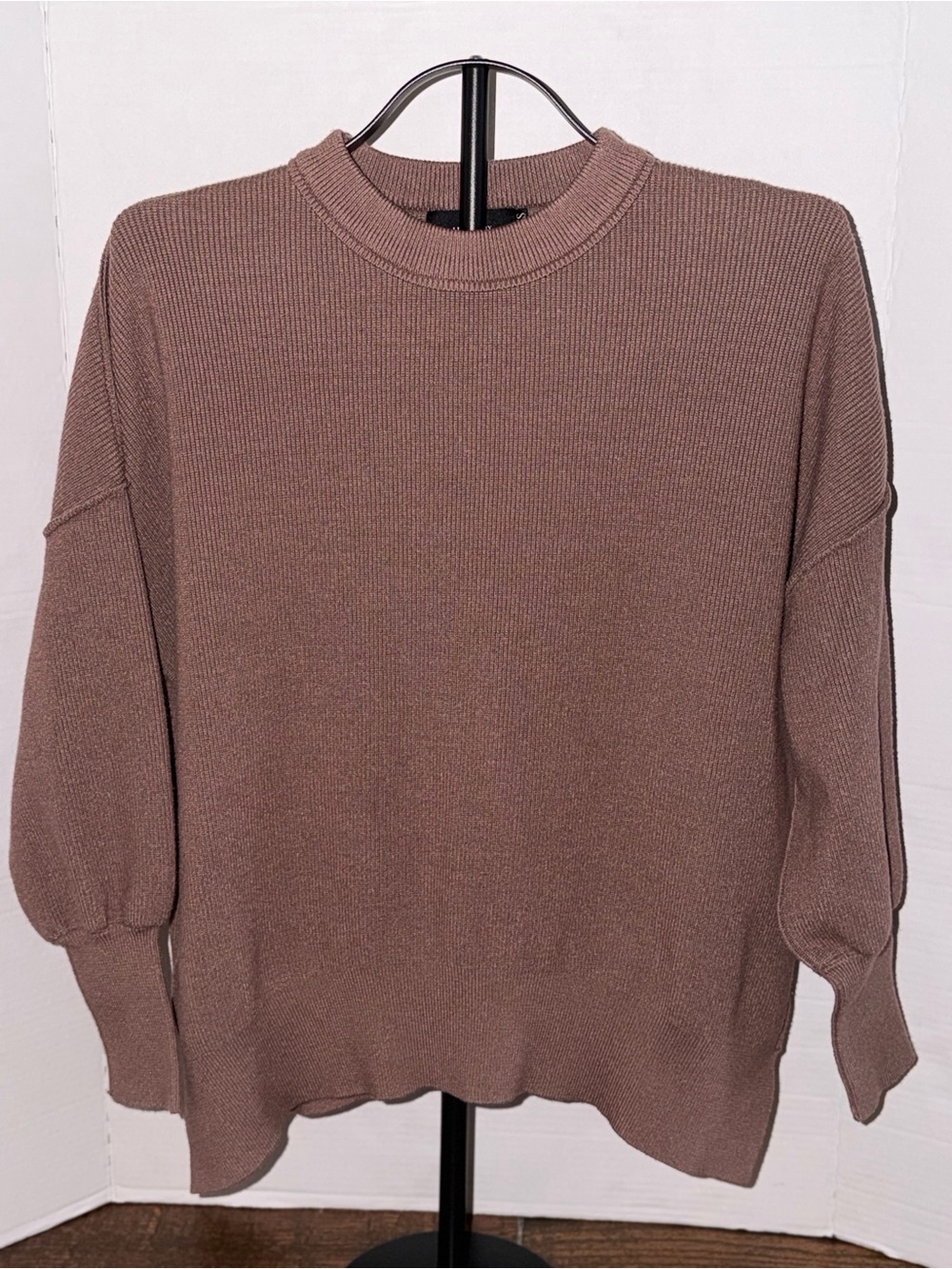 Relaxed Crewneck Sweater in Warm Brown